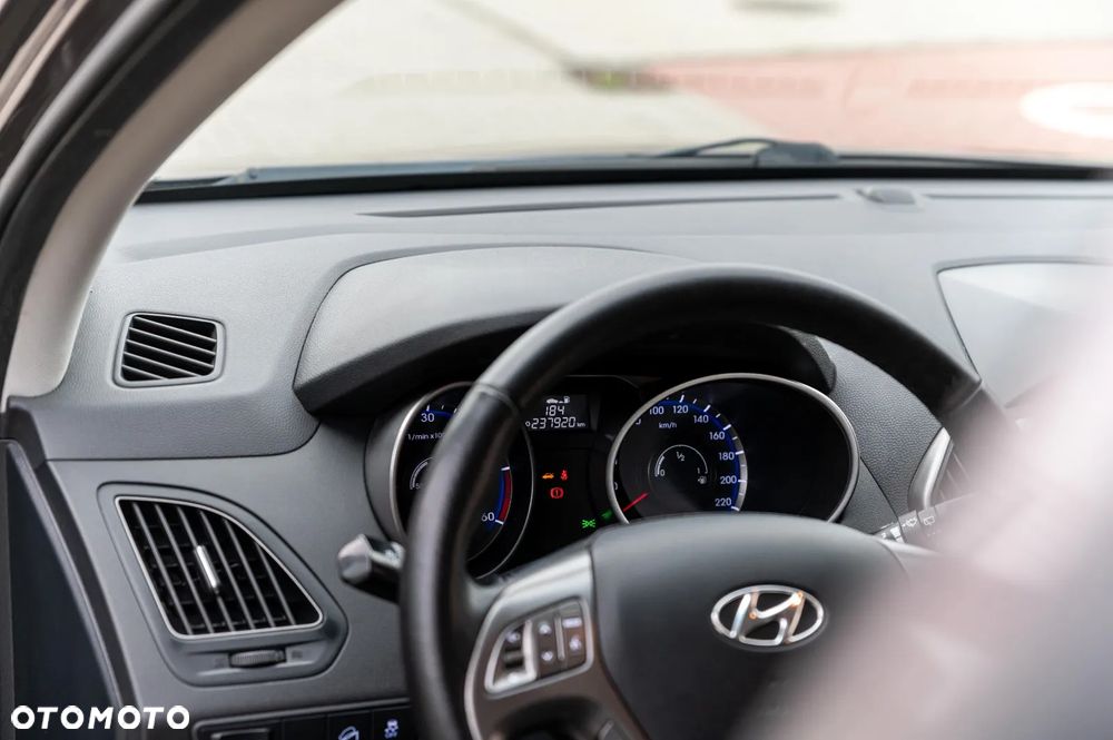 Hyundai ix35 1.7 CRDi Comfort 2WD - 23