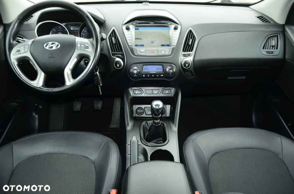 Hyundai ix35 1.7 CRDi Premium 2WD - 19