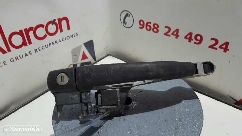 PUXADOR EXTERIOR FRENTE ESQUERDO PEUGEOT 207 1.4 - 1