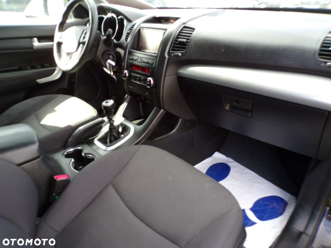 Kia Sorento - 32