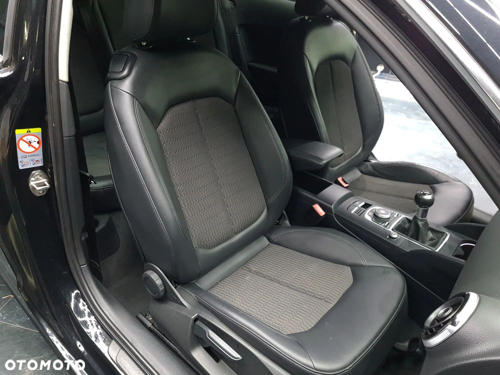 Audi A3 3-drzwiowe 1.4 TFSI Attraction - 17