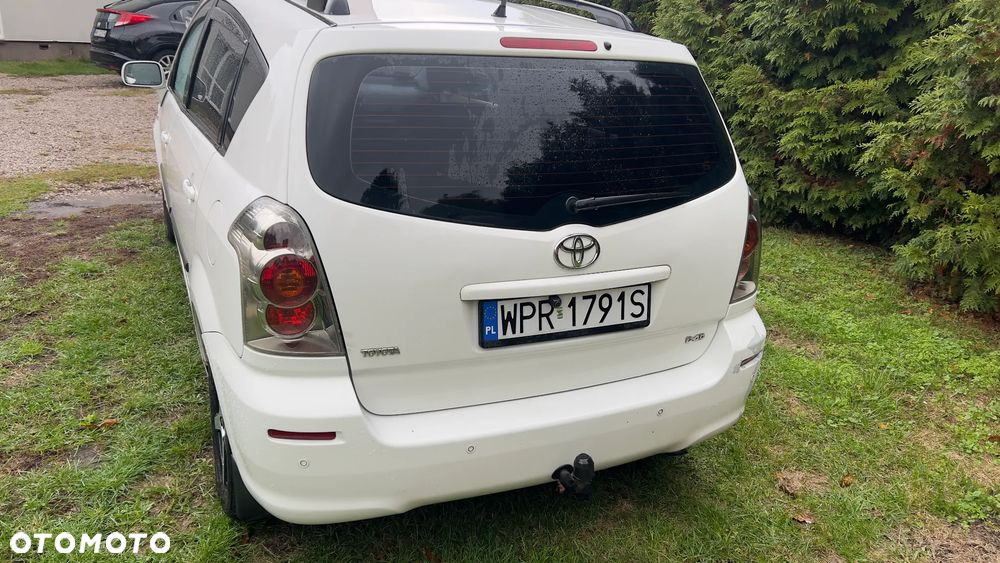 Toyota Corolla Verso - 7