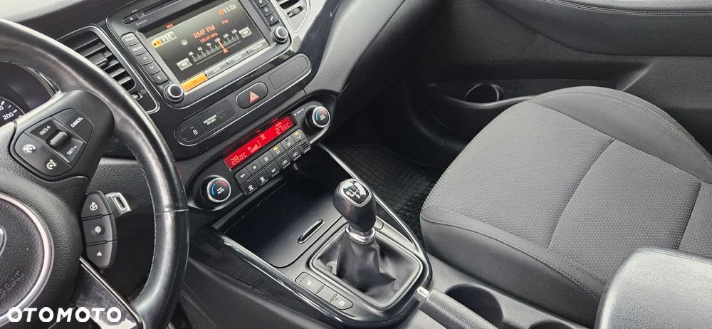 Kia Carens 1.6 GDI S EU6 - 31