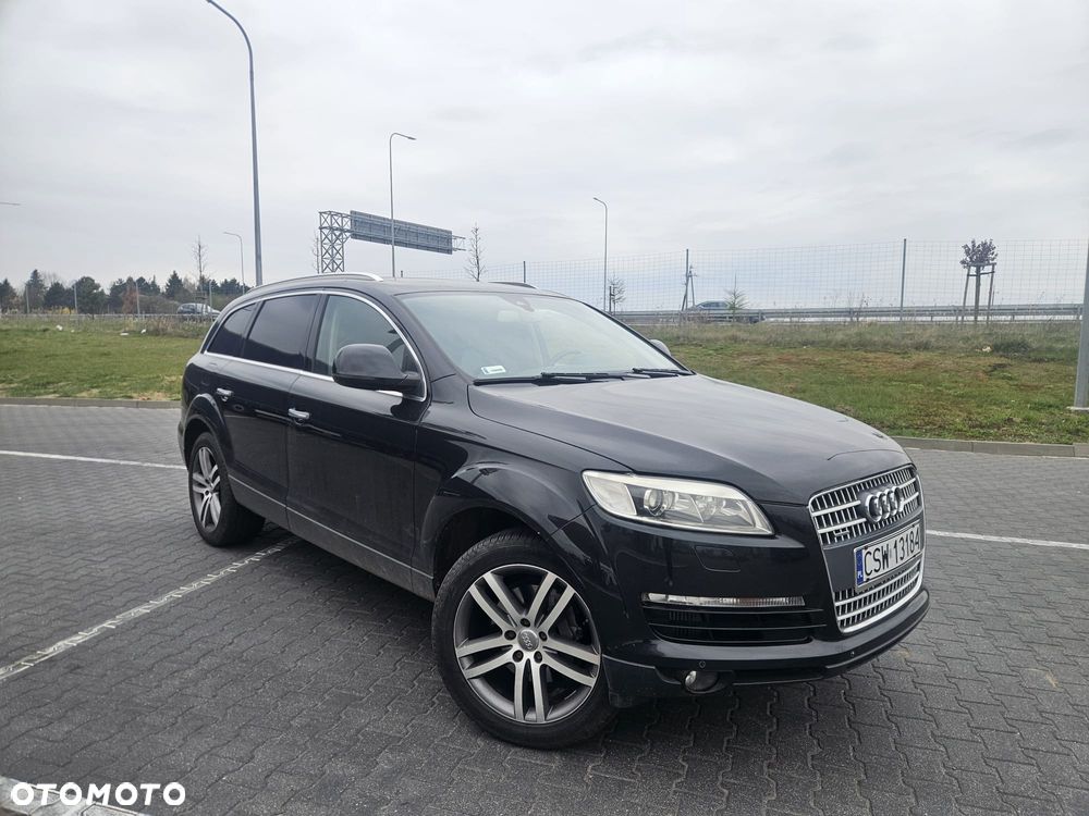 Audi Q7 - 8