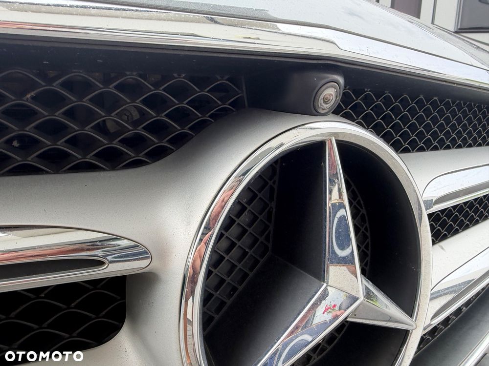 Mercedes-Benz Klasa E 350 d 9G-TRONIC Exclusive - 6