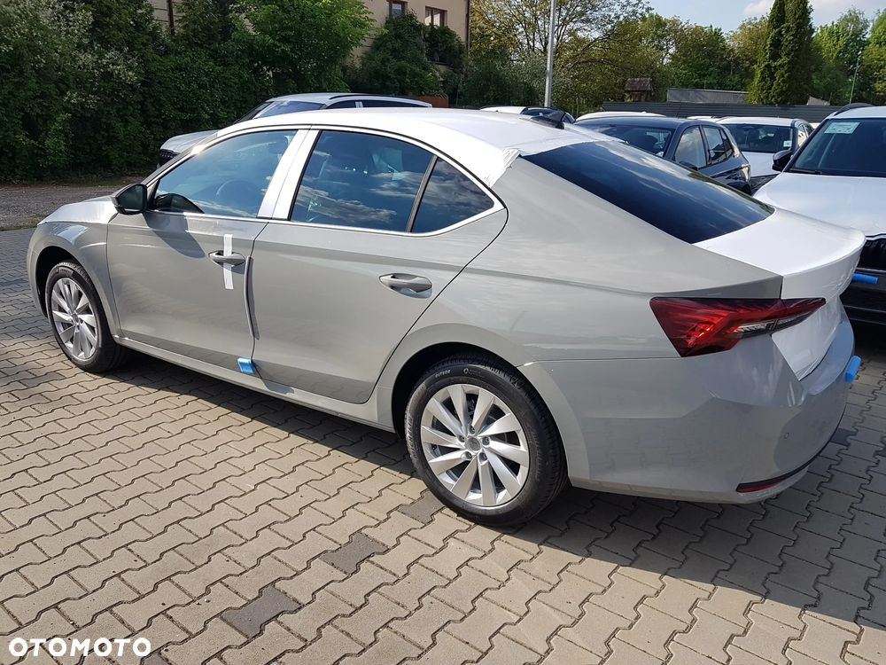Skoda Octavia 1.5 TSI mHEV Drive Selection DSG - 8