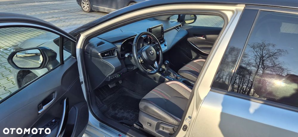 Toyota Corolla 1.8 Hybrid GR Sport - 13