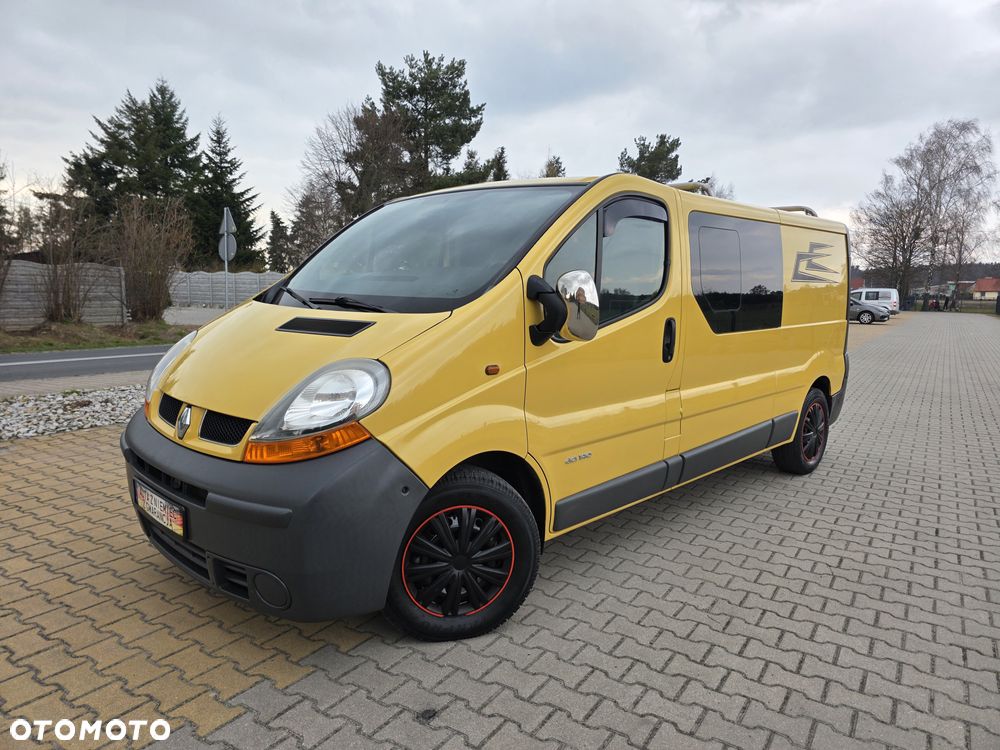 Opel Vivaro - 1