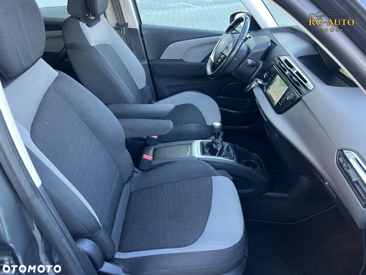 Citroën C4 Grand Picasso - 33