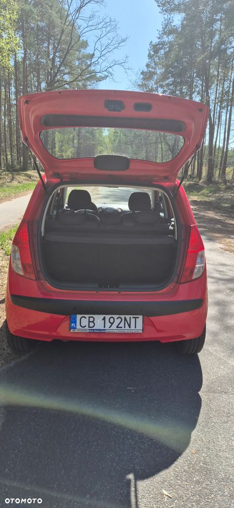 Hyundai i10 1.1 Base - 8