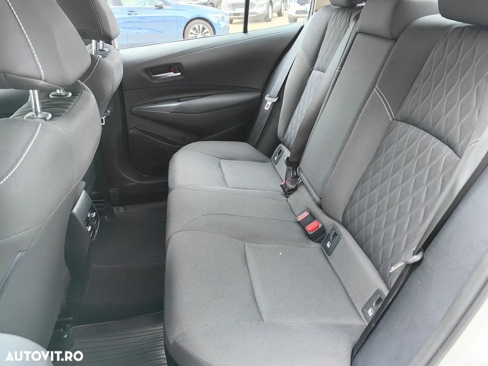 Toyota Corolla 1.5 TNGA CVT Business - 12