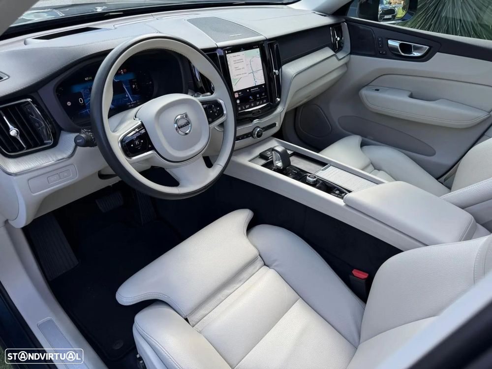 Volvo XC 60 2.0 T6 PHEV Ultimate Dark AWD - 5