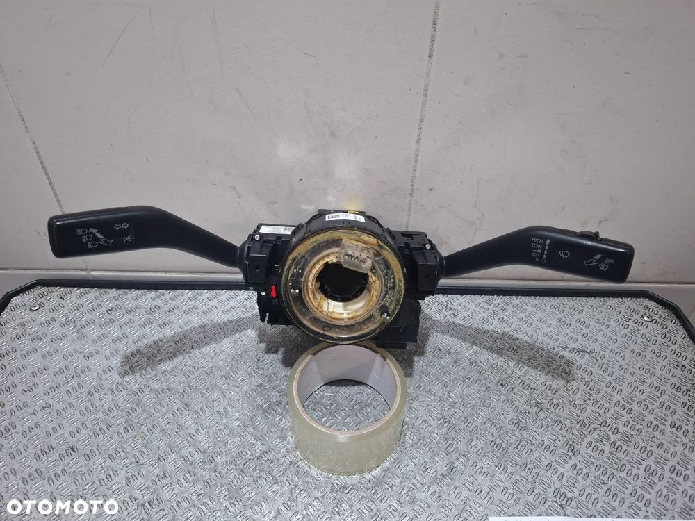 Taśma zwijak manetki Volkswagen Passat CC 2009 rok nr 3C5953513P 3C0959653B - 1