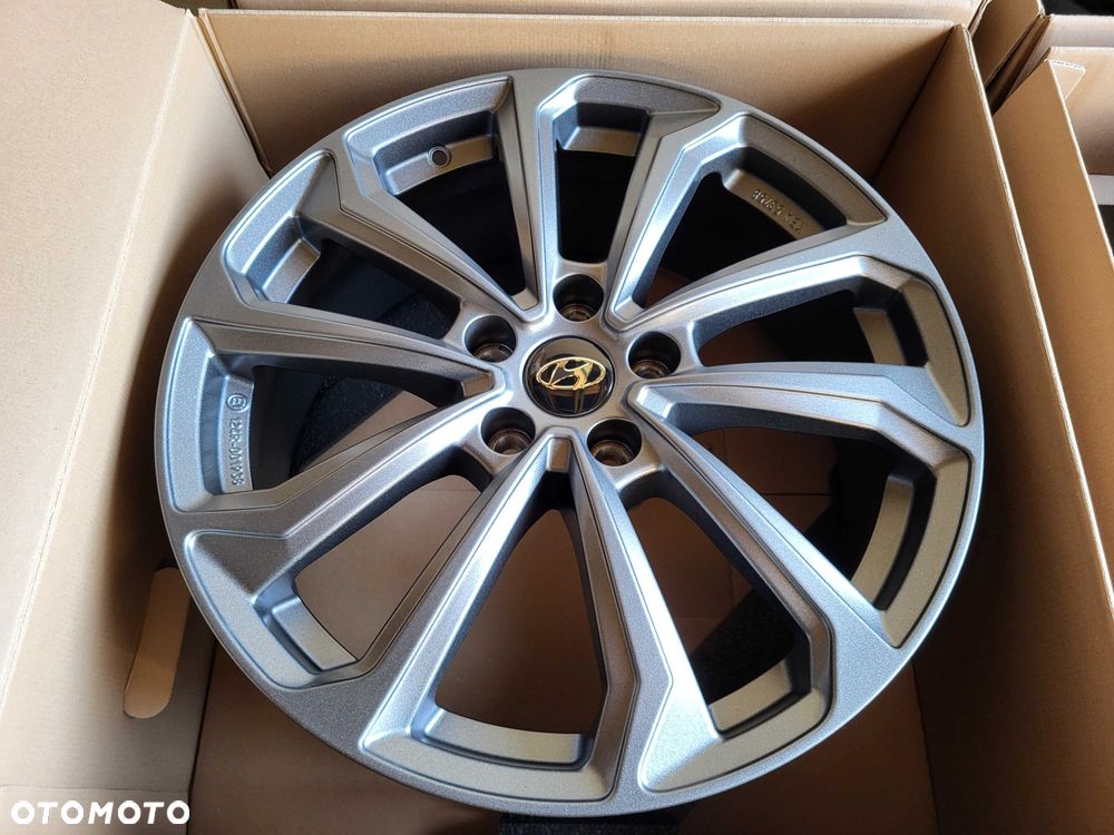 [619] 19 Cali 5x114,3 NOWE Felgi aluminiowe HYUNDAI Tucson Santa Fe