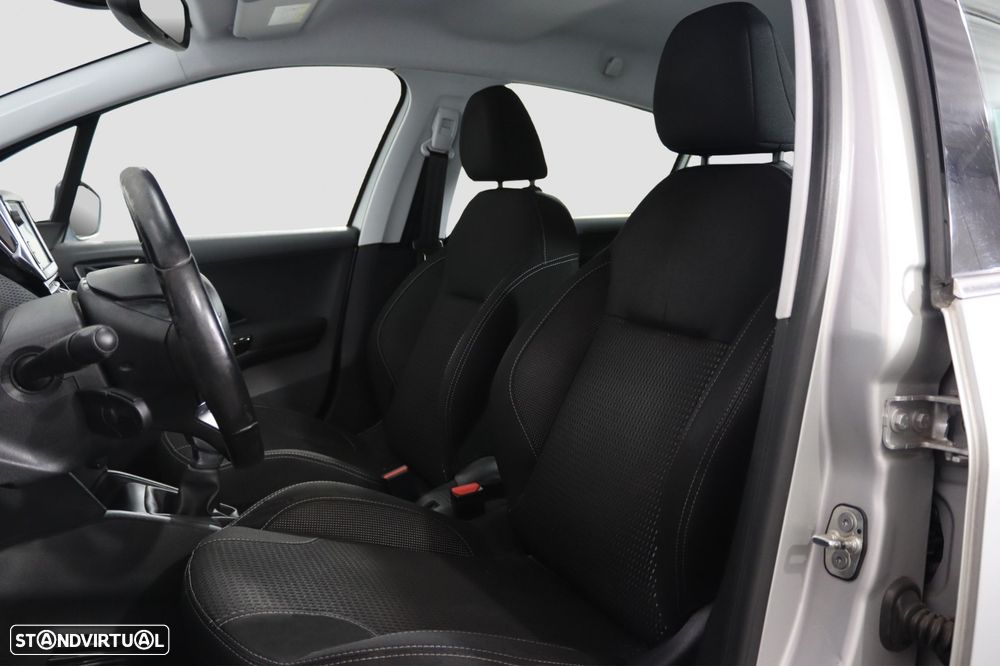 Peugeot 208 1.2 PureTech Allure - 12