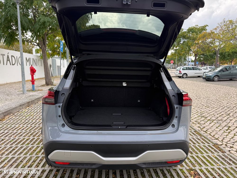 Nissan Qashqai 1.3 DIG-T N-Connecta LED+SKY - 11