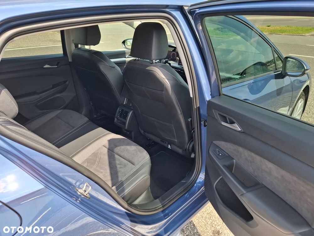 Volkswagen Golf 1.5 TSI Special Edition - 9
