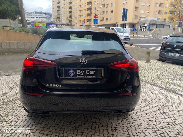 Mercedes-Benz A 250 e - 8