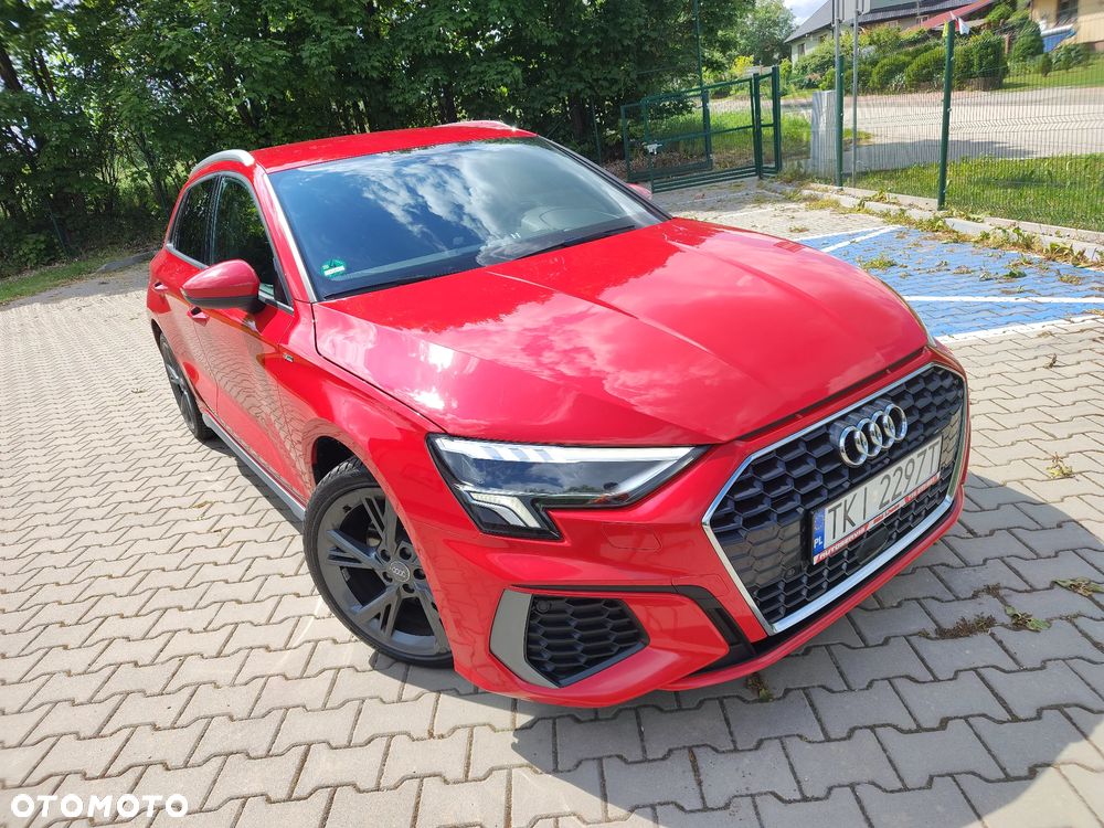 Audi A3 Sportback - 1