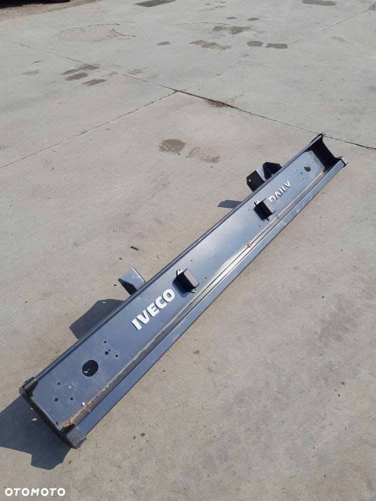 ZDERZAK TYLNY BELKA TYŁ WZMOCNIENIE IVECO DAILY IVECO OE 1999-2024 195 CM - 3