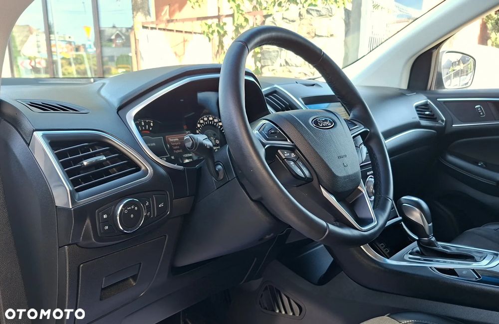 Ford Edge 2.0 TDCi Bi-Turbo 4x4 ST-LINE - 28