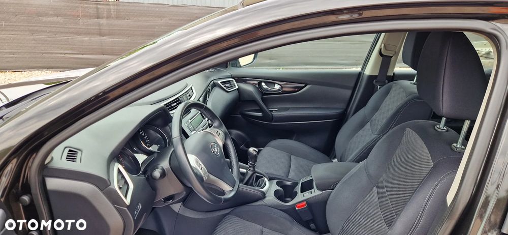 Nissan Qashqai 1.6 DIG-T Acenta - 17