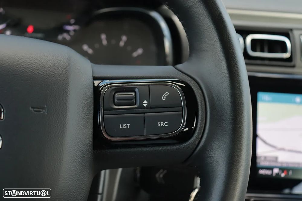 Citroën C3 1.2 PureTech Shine - 22