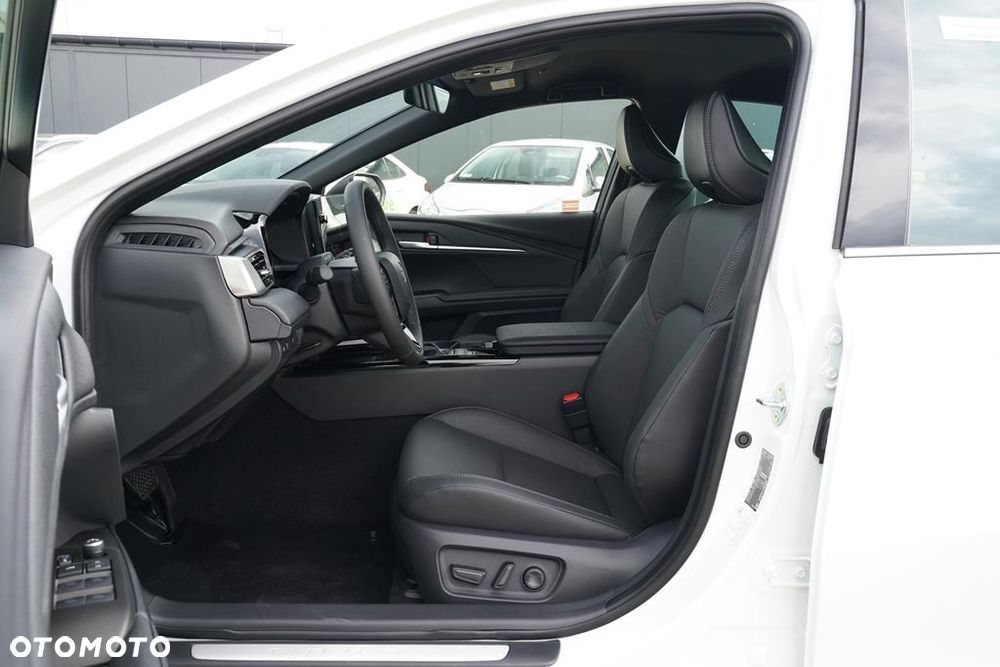 Toyota Camry 2.5 Hybrid Dynamic Force Prestige e-CVT - 12