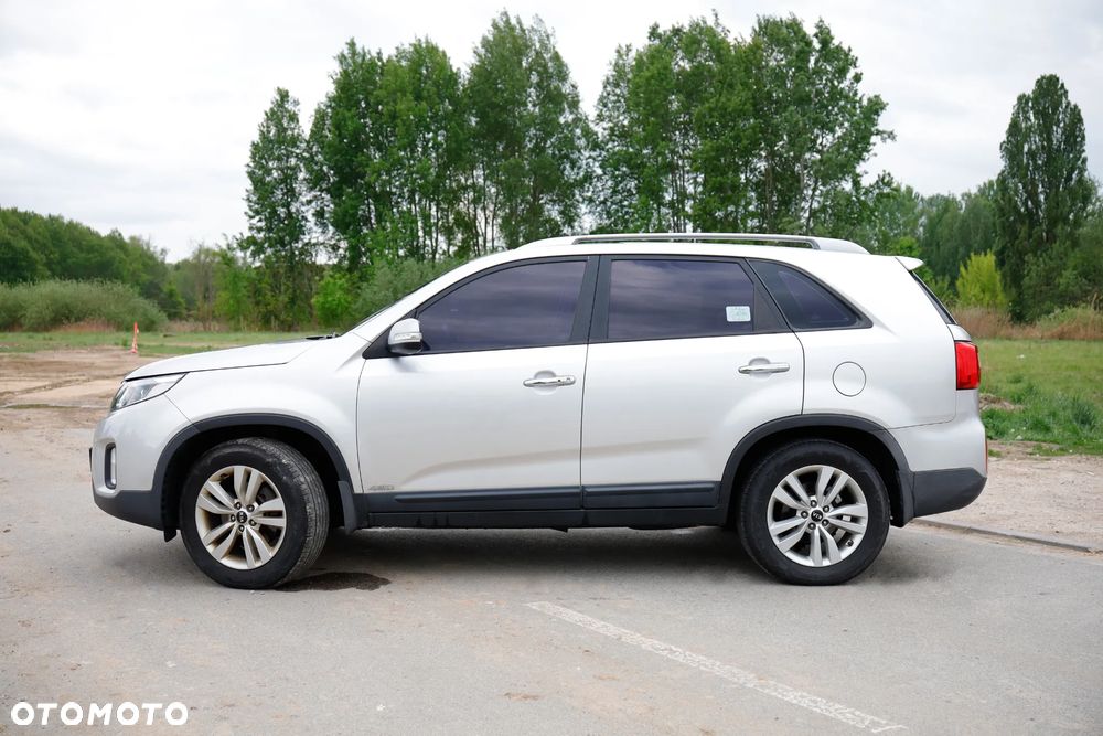 Kia Sorento - 4