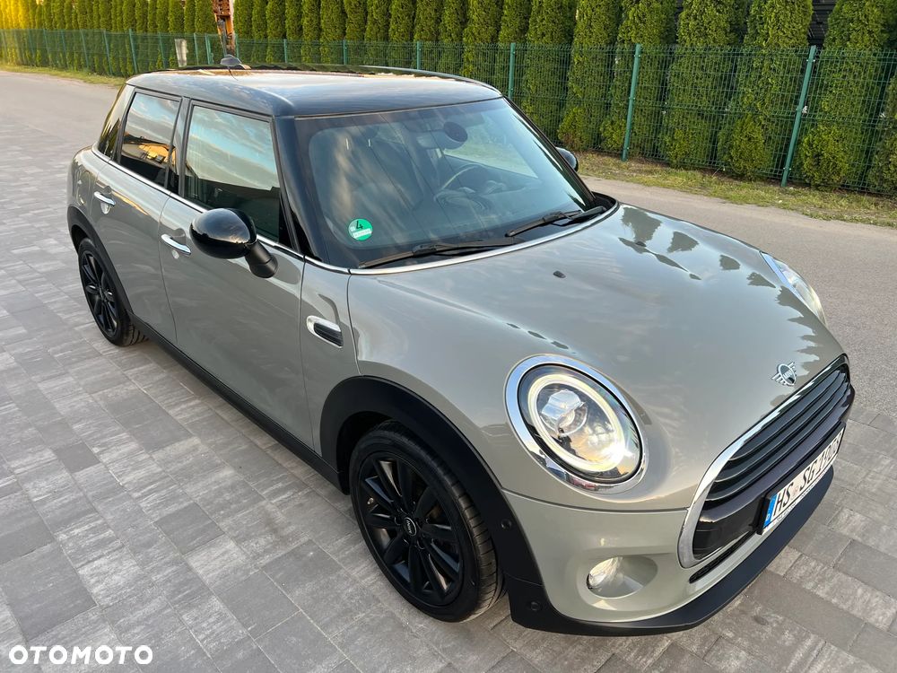 MINI Cooper 60 Years Chili - 9