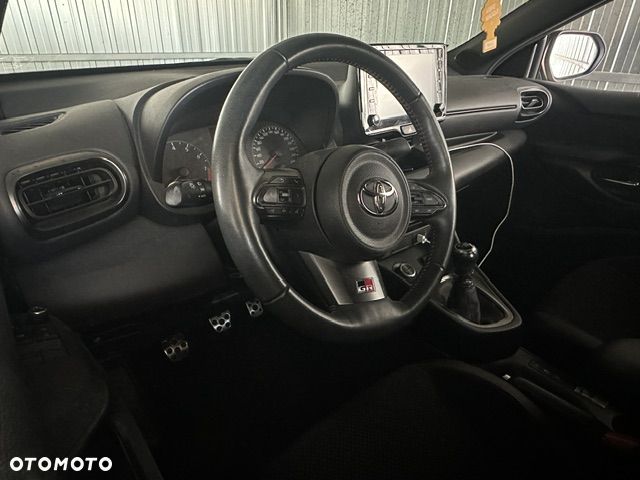 Toyota GR Yaris 1.6 Dynamic - 11