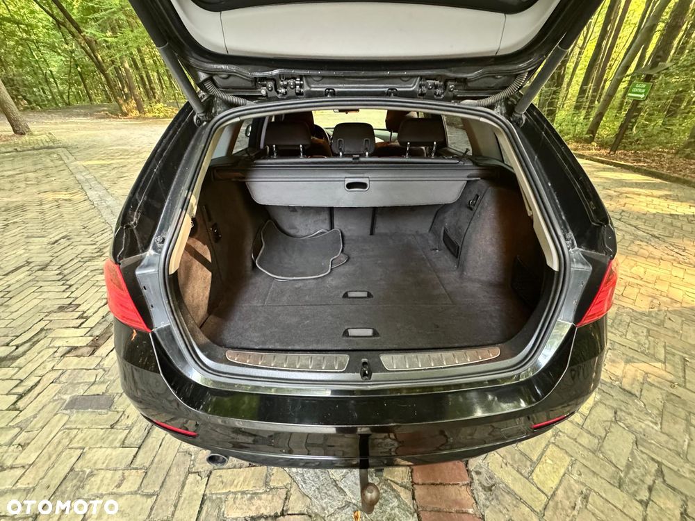 BMW Seria 3 - 12