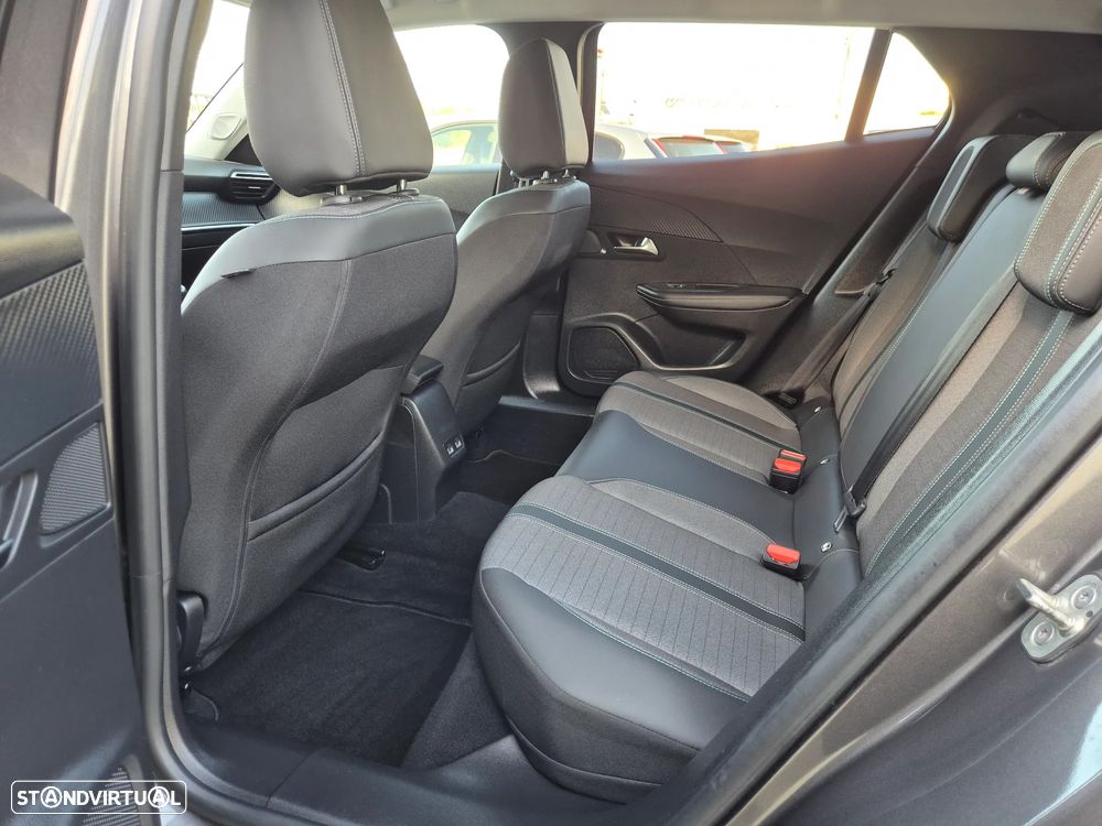 Peugeot 2008 1.2 PureTech Allure Pack - 9
