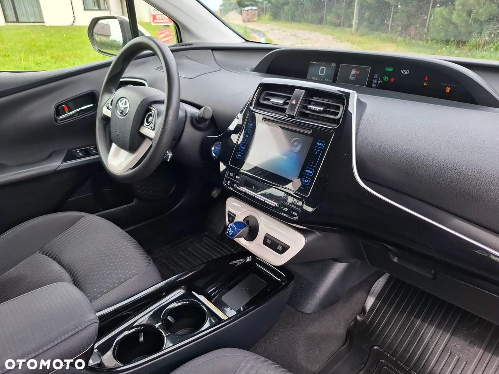 Toyota Prius Hybrid Comfort - 19