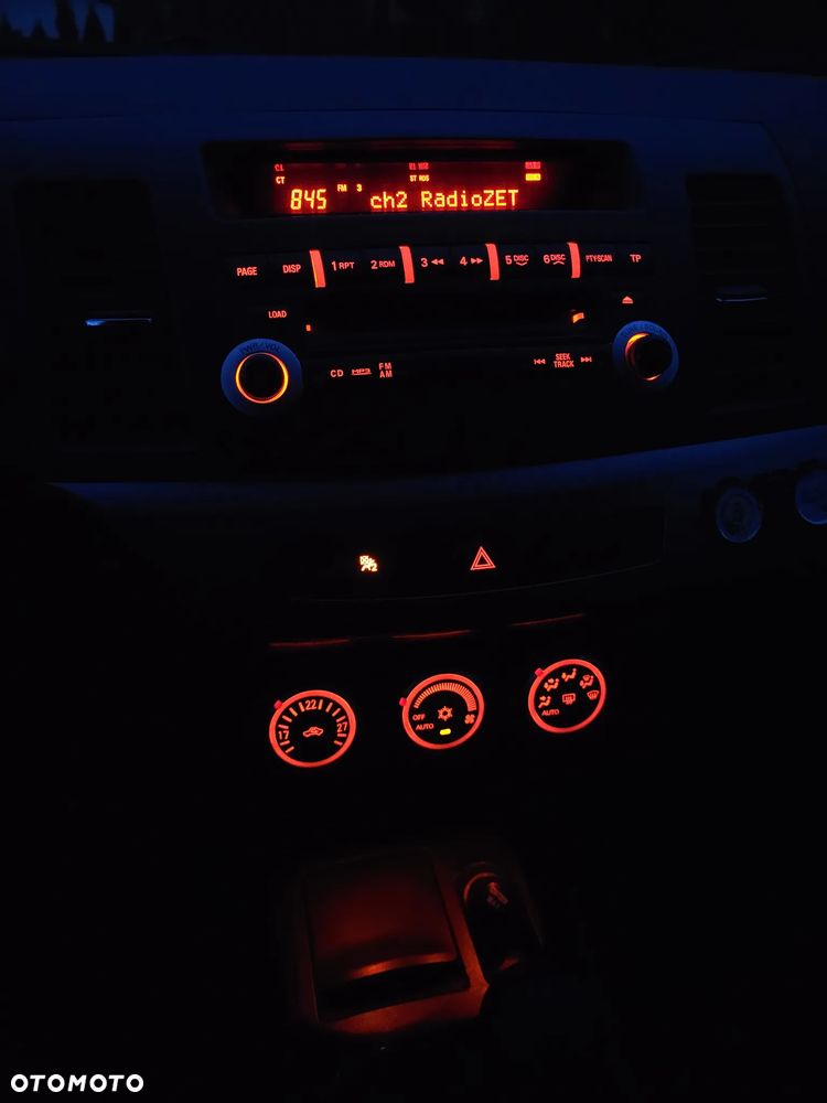 Mitsubishi Lancer 1.8 Intense LPG - 18