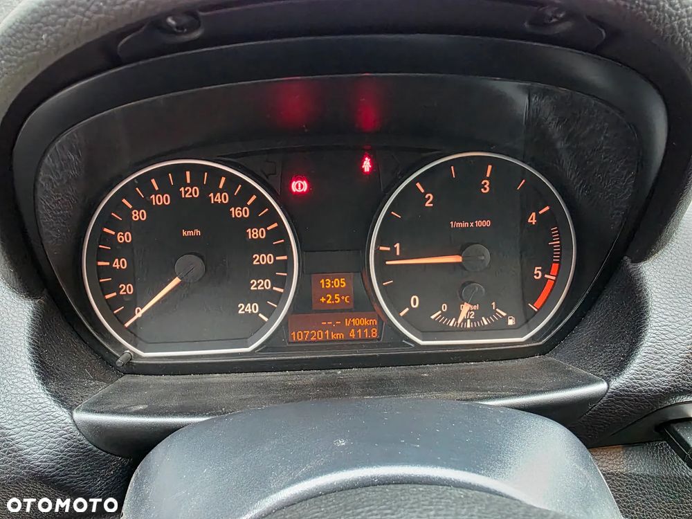 BMW Seria 1 116d DPF - 8