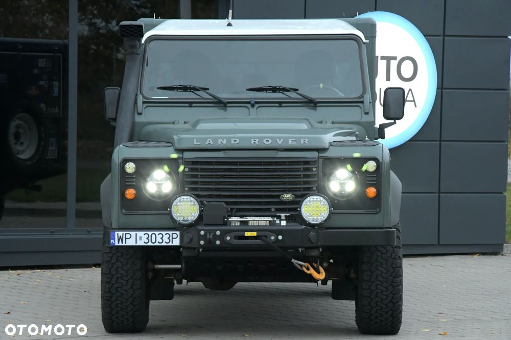 Land Rover Defender 110 2.4 TD4 E - 3