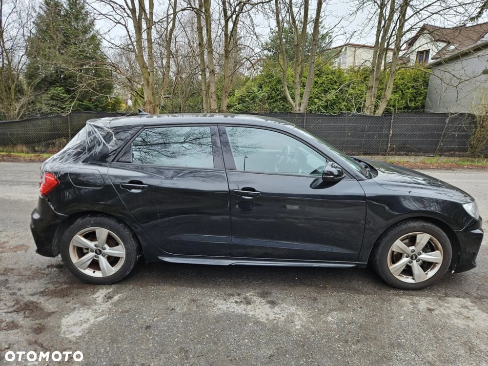Audi A1 Sportback 30 TFSI S tronic S line - 4