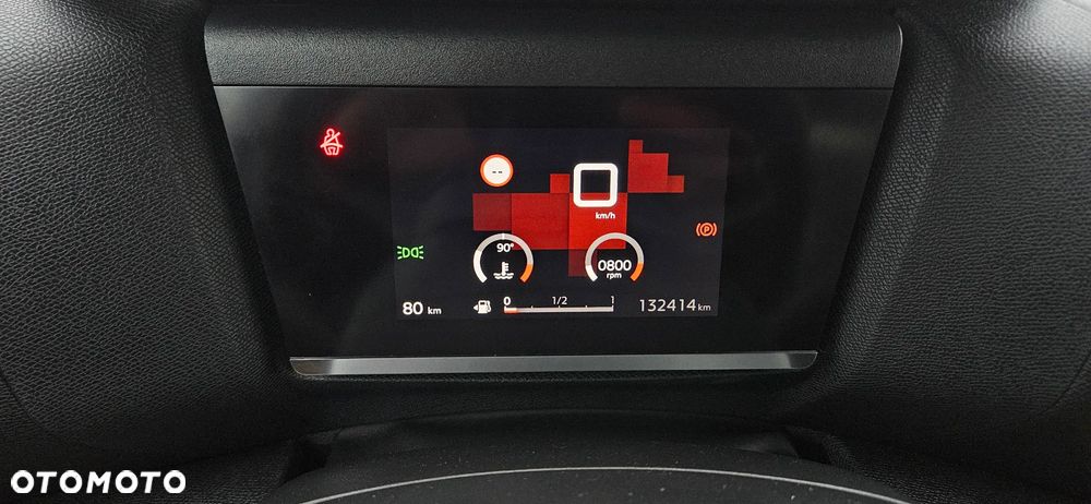 Citroën C4 BlueHDi 110 Stop&Start C-SERIES - 15