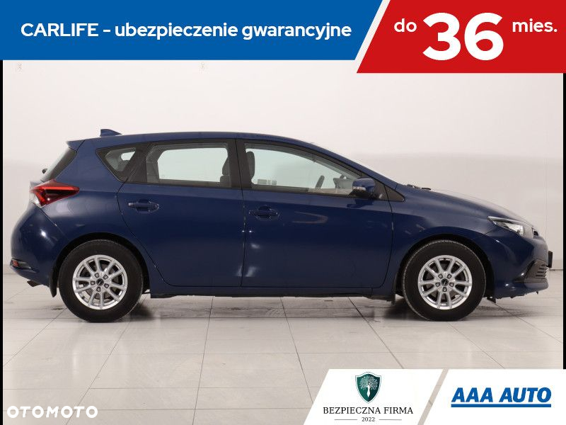 Toyota Auris - 7