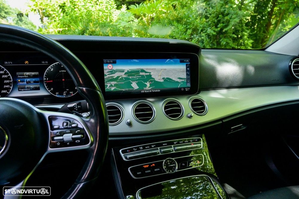 Mercedes-Benz E 220 d Avantgarde - 35