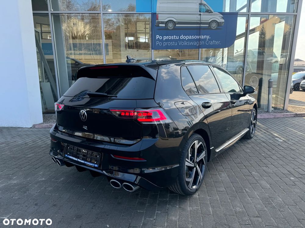 Volkswagen Golf 2.0 TSI 4Motion R DSG - 6