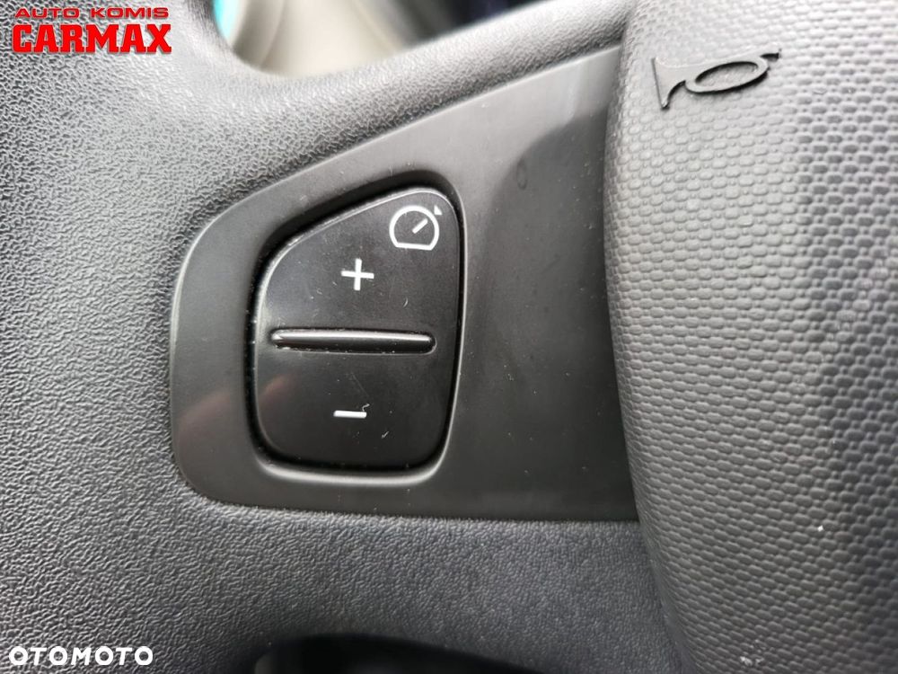 Renault Captur - 13