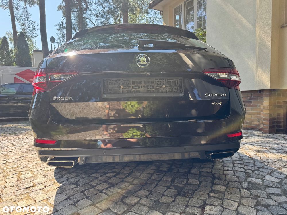 Skoda Superb 2.0 TSI 4x4 L&K DSG - 8