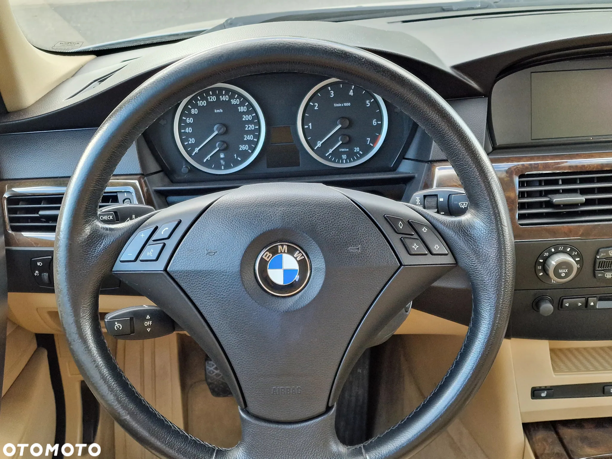 BMW Seria 5 530i - 8