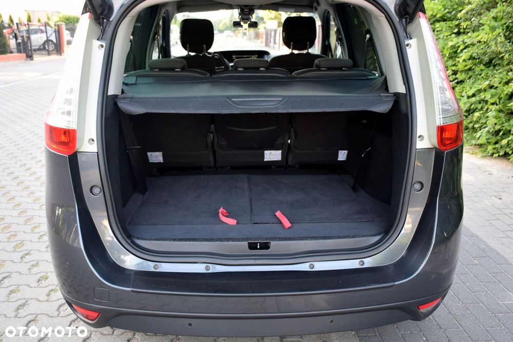 Renault Grand Scenic Gr 1.6 16V Luxe Privilege - 16