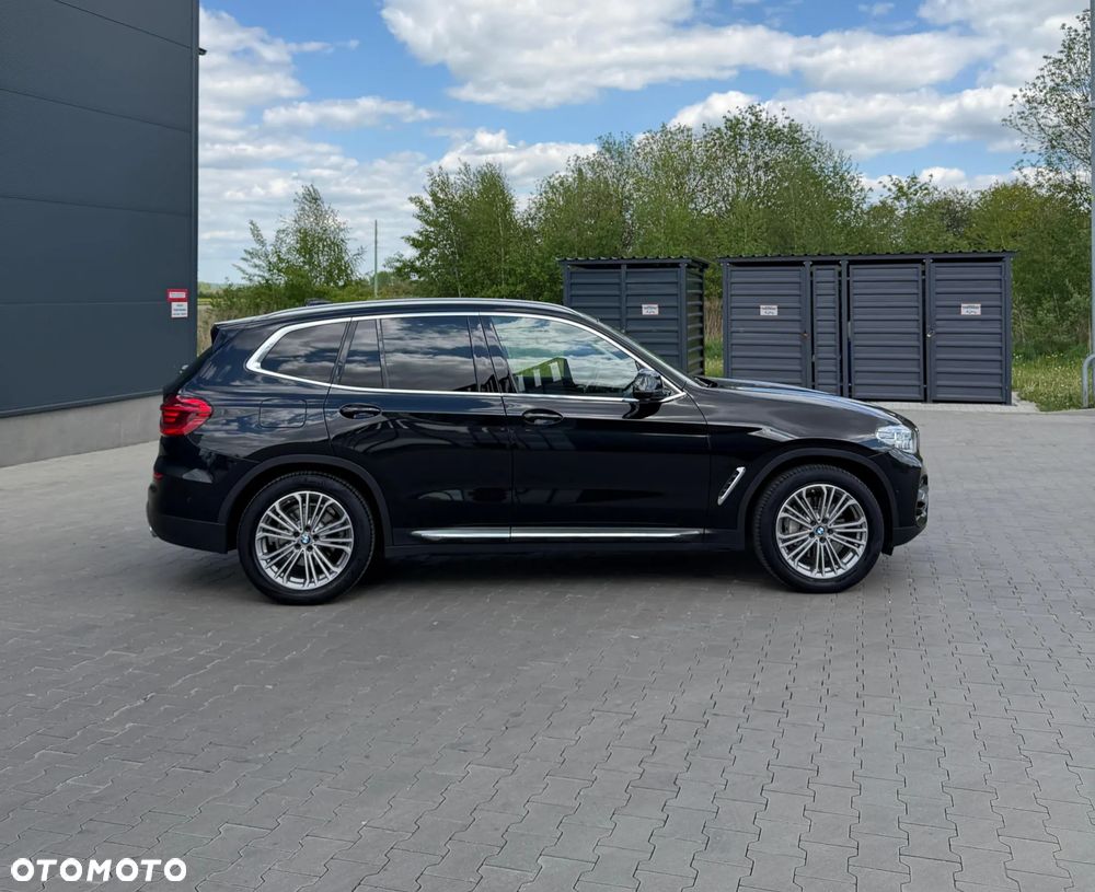 BMW X3 xDrive30d Luxury Line - 4