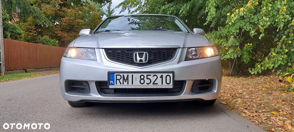 Honda Accord - 2