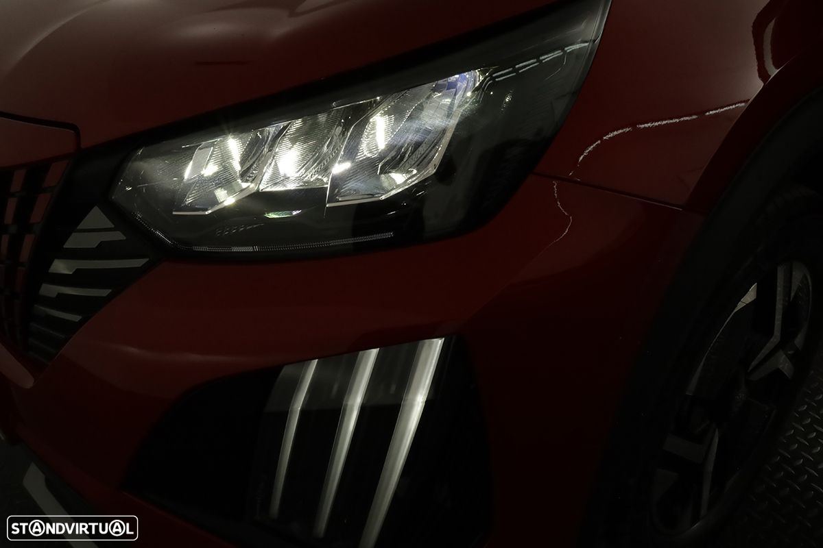 Peugeot 2008 1.2 PureTech Allure - 6