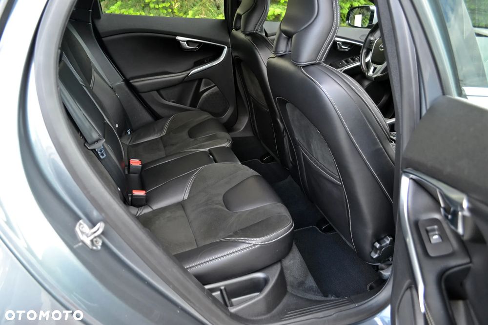 Volvo V40 - 27